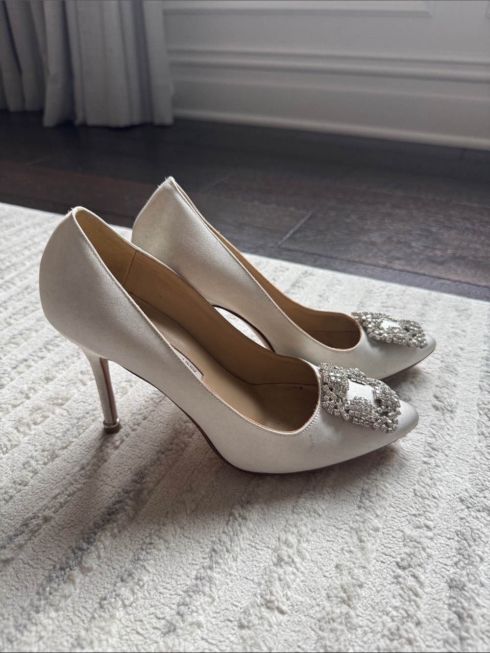 Manolo Blahnik Ivory Satin Embellished Pointed-Toe Pumps